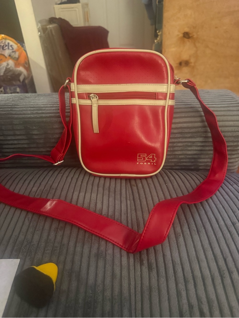 Fossil Red Retro Crossbody Bag with Cream Trim GUC